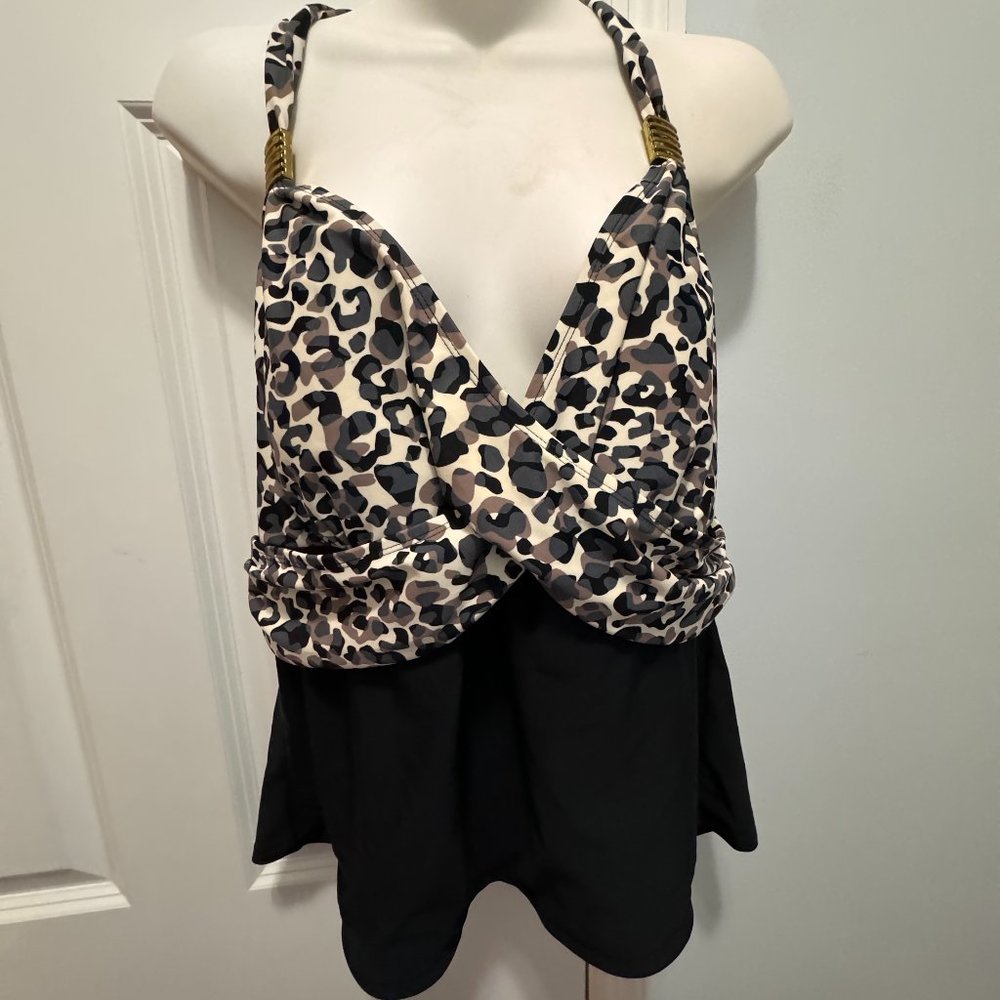 Catalina size 1X (16 W) leopard print tankini